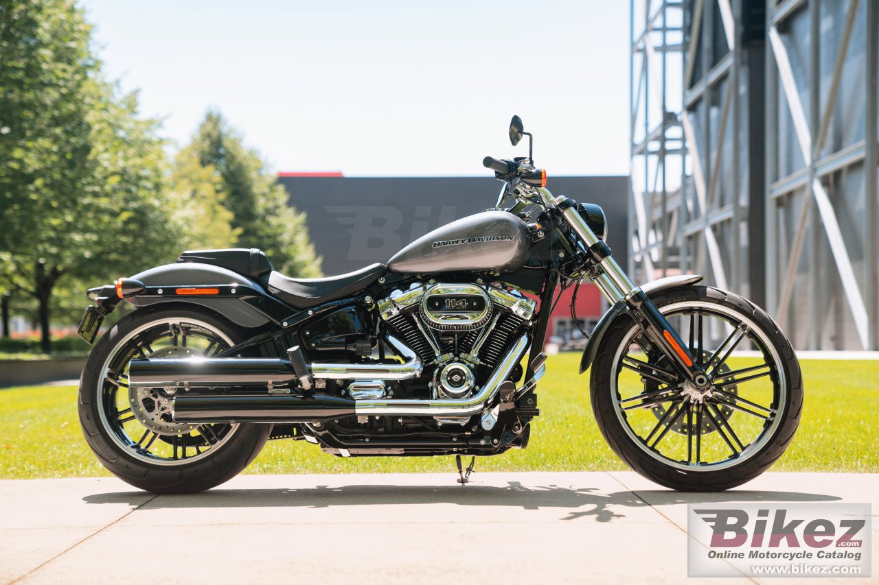 Thumbnail for Harley-Davidson Breakout 2021