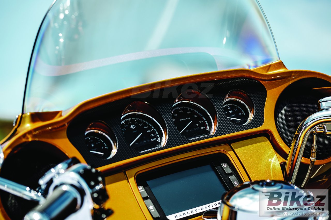 Thumbnail for Harley-Davidson CVO Limited 2015