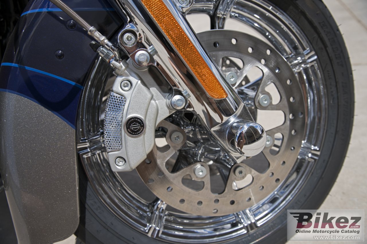 Thumbnail for Harley-Davidson CVO Limited 2017