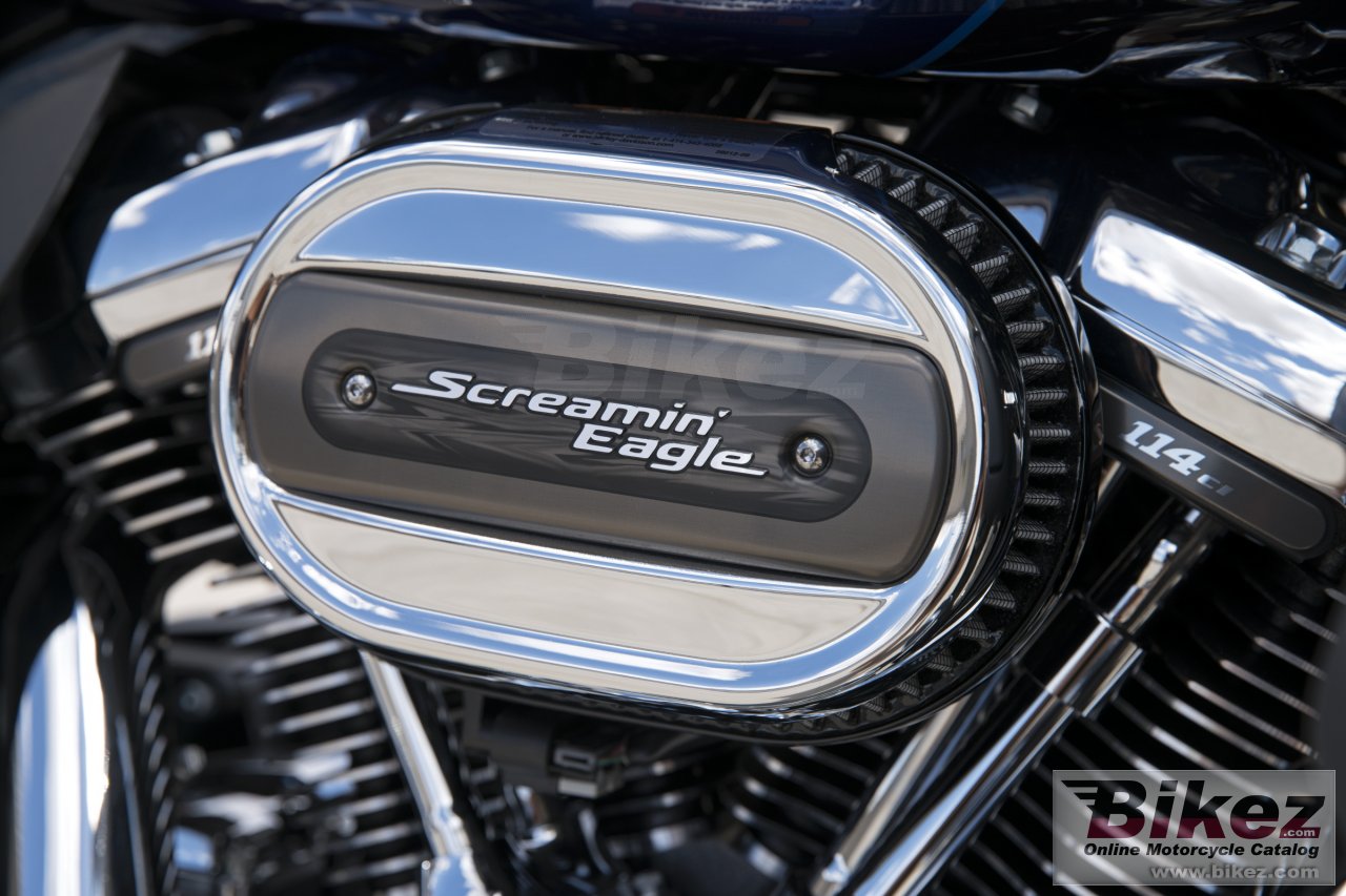 Thumbnail for Harley-Davidson CVO Limited 2017