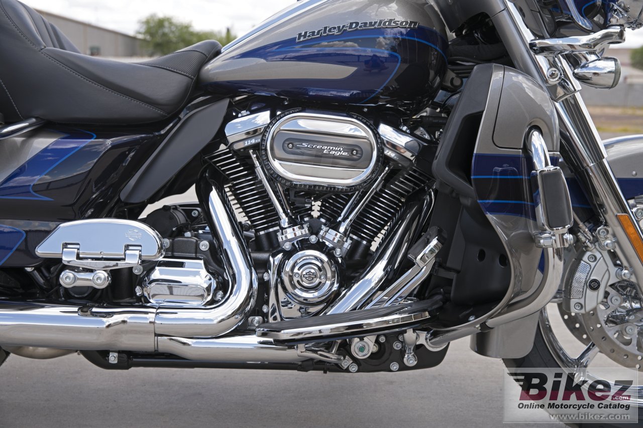 Thumbnail for Harley-Davidson CVO Limited 2017