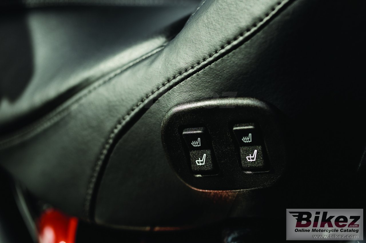 Thumbnail for Harley-Davidson CVO Road Glide Ultra 2015