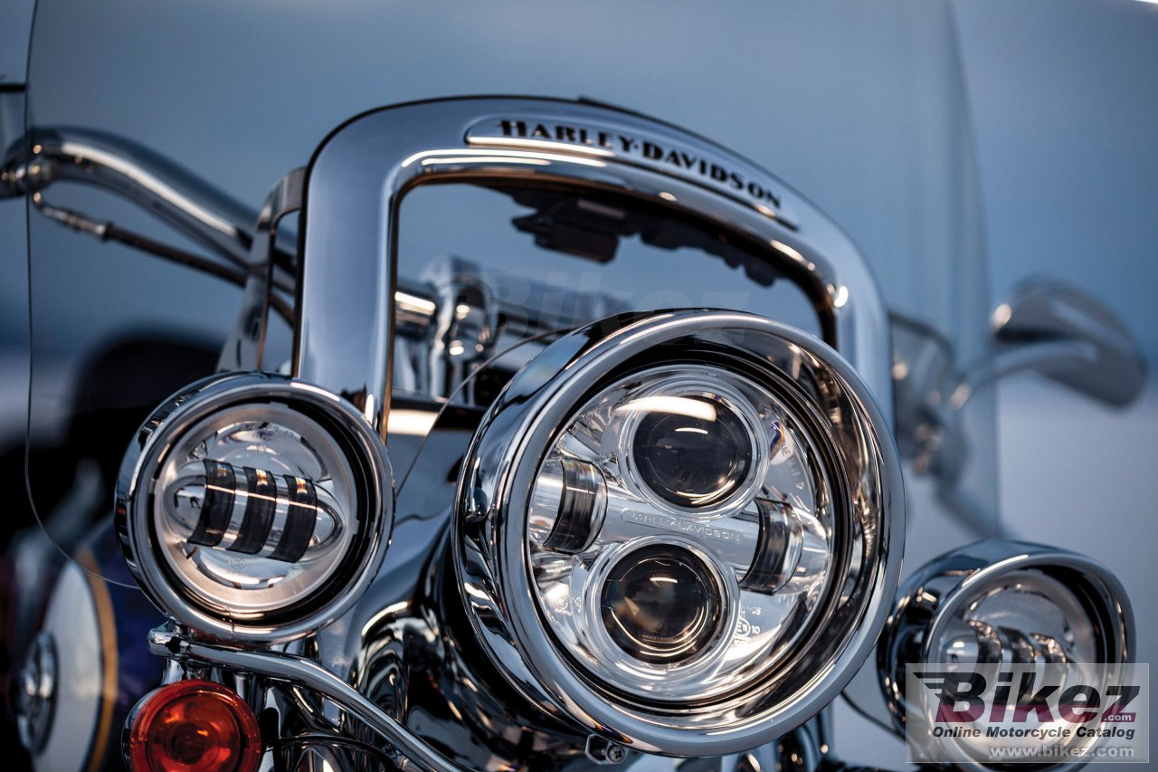 Thumbnail for Harley-Davidson CVO Softail Deluxe 2014