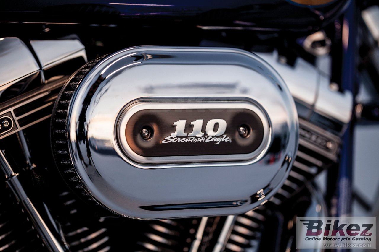 Thumbnail for Harley-Davidson CVO Softail Deluxe 2014