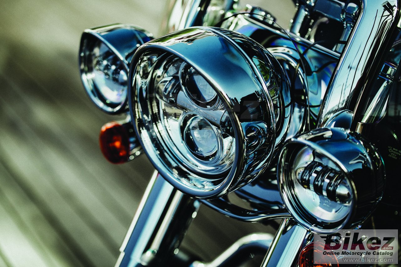 Thumbnail for Harley-Davidson CVO Softail Deluxe 2015