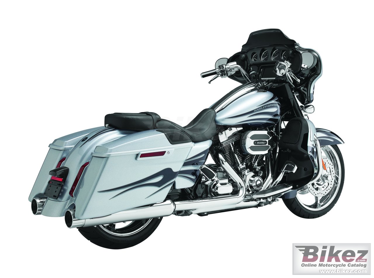 Thumbnail for Harley-Davidson CVO Street Glide 2015