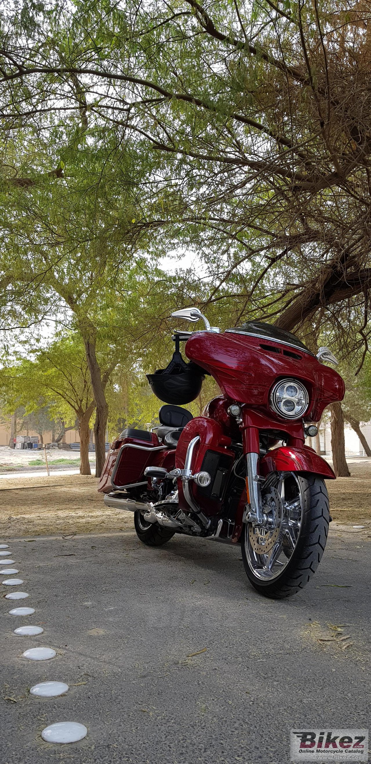 Thumbnail for Harley-Davidson CVO Street Glide 2016