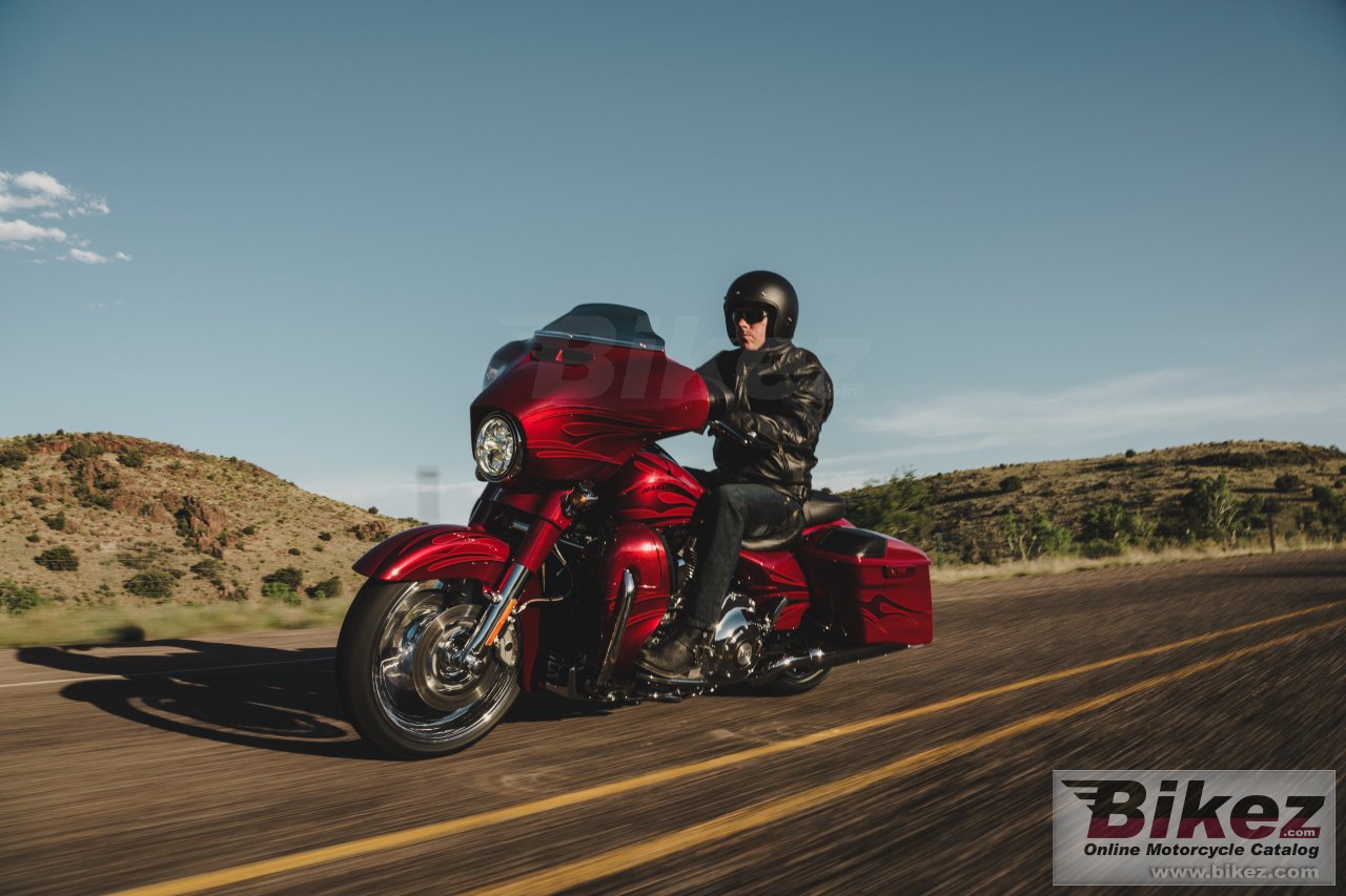 Thumbnail for Harley-Davidson CVO Street Glide 2016