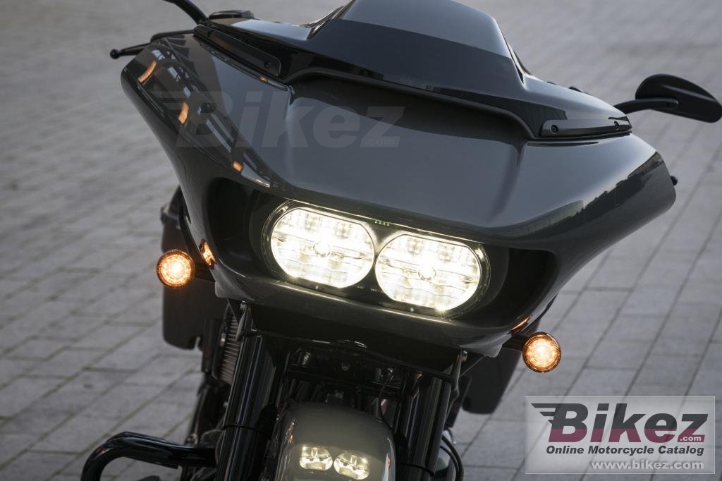 Thumbnail for Harley-Davidson CVO Street Glide 2018