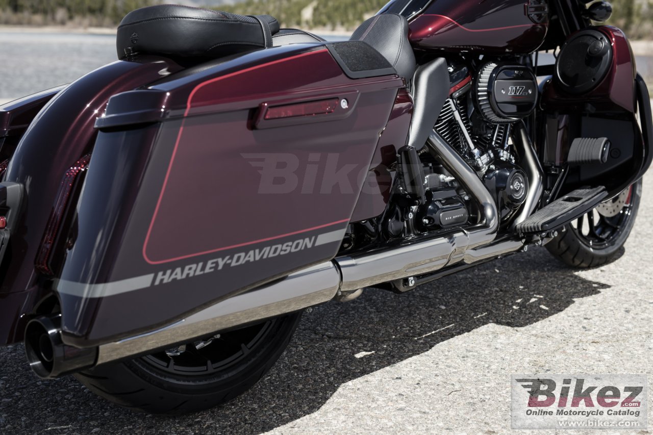 Thumbnail for Harley-Davidson CVO Street Glide 2019