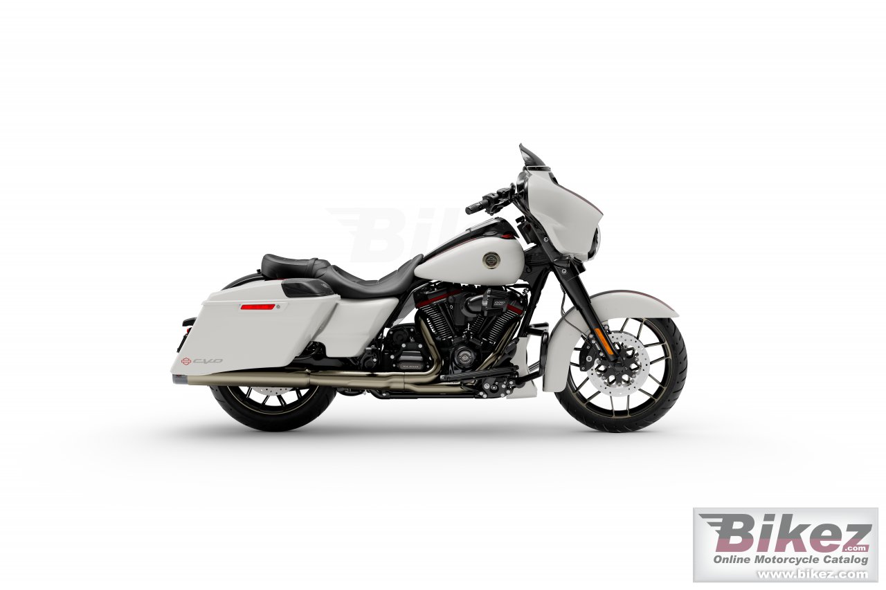 Thumbnail for Harley-Davidson CVO Street Glide 2021