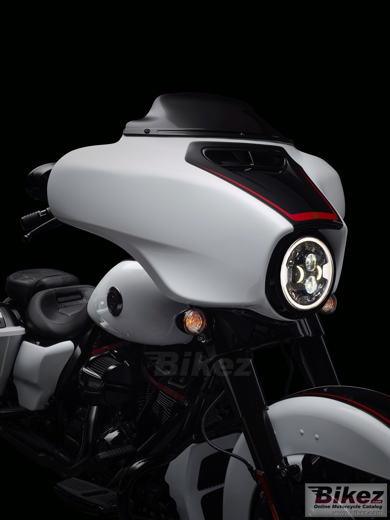 Thumbnail for Harley-Davidson CVO Street Glide 2021