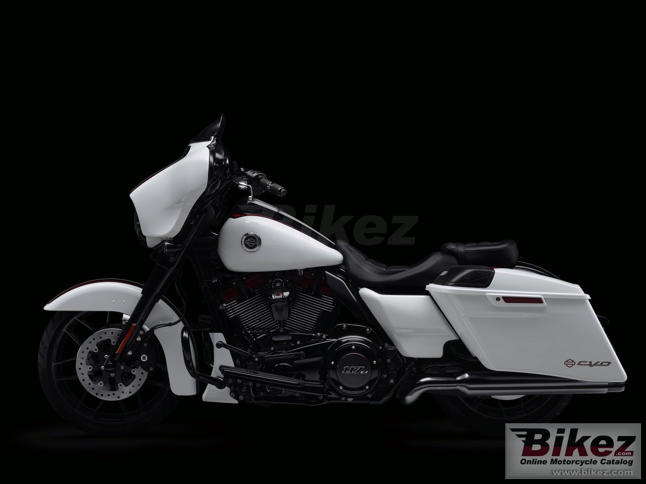 Thumbnail for Harley-Davidson CVO Street Glide 2021