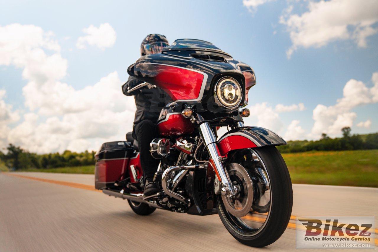 Thumbnail for Harley-Davidson CVO Street Glide 2021
