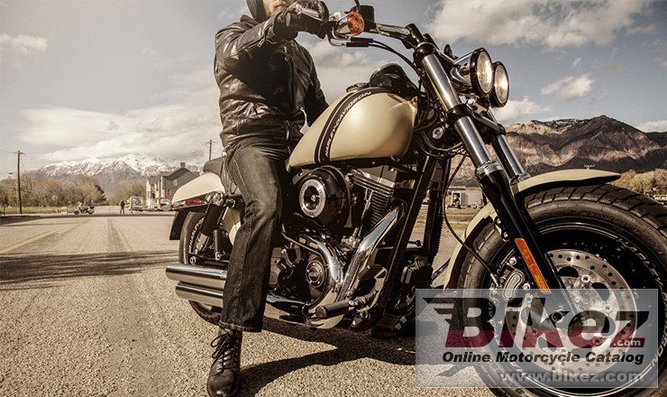 Thumbnail for Harley-Davidson Dyna Fat Bob Dark Custom 2015