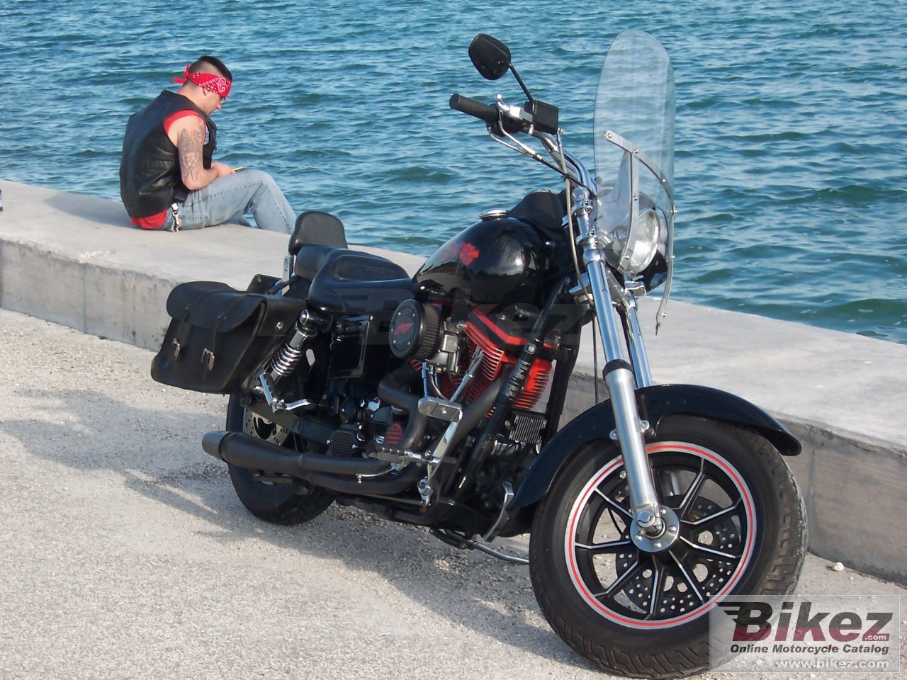 Thumbnail for Harley-Davidson Dyna Glide Sturgis 1991