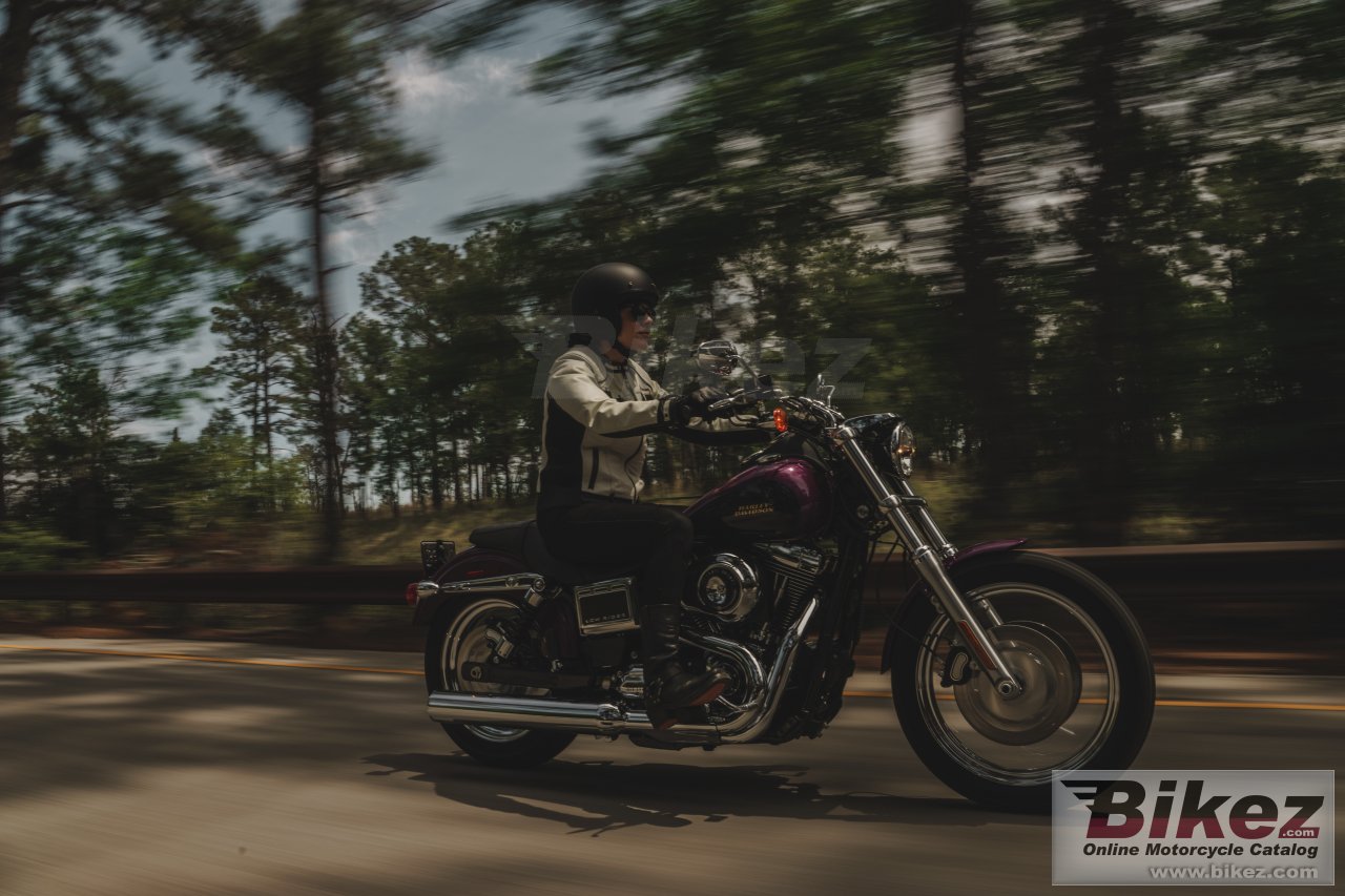 Thumbnail for Harley-Davidson Dyna Low Rider 2017