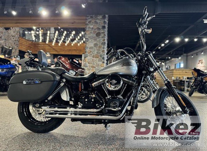 Thumbnail for Harley-Davidson Dyna Street Bob 2015