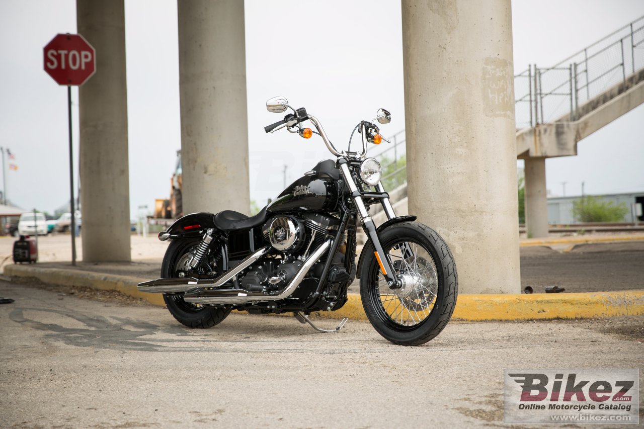 Thumbnail for Harley-Davidson Dyna Street Bob 2017