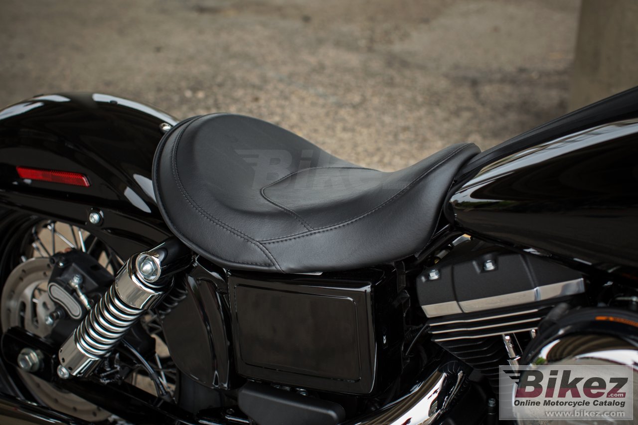 Thumbnail for Harley-Davidson Dyna Street Bob 2017