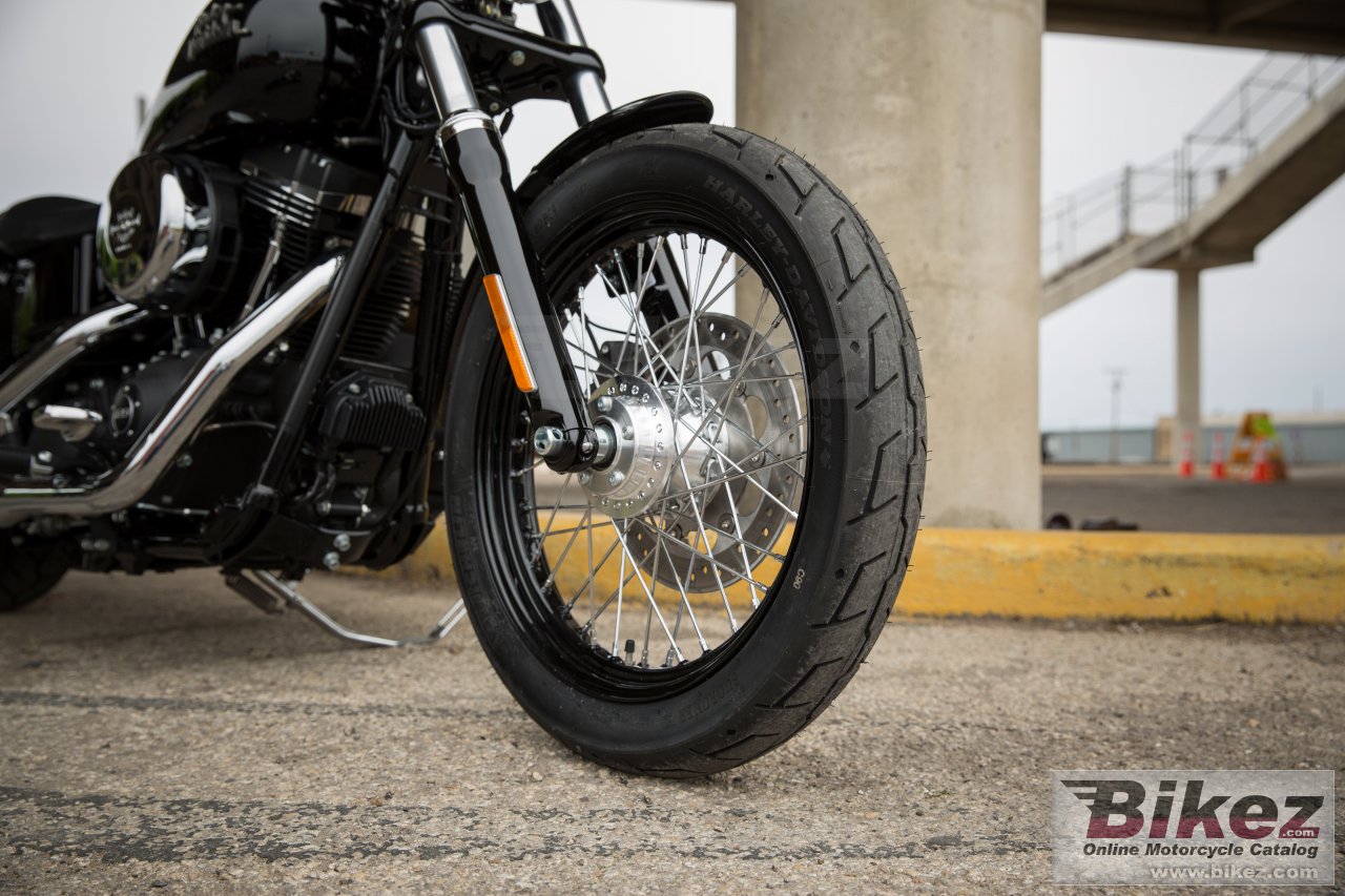 Thumbnail for Harley-Davidson Dyna Street Bob 2017