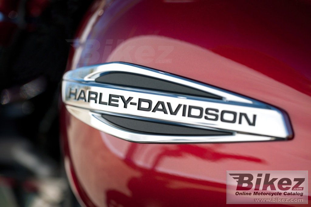 Thumbnail for Harley-Davidson FLD Dyna Switchback 2012