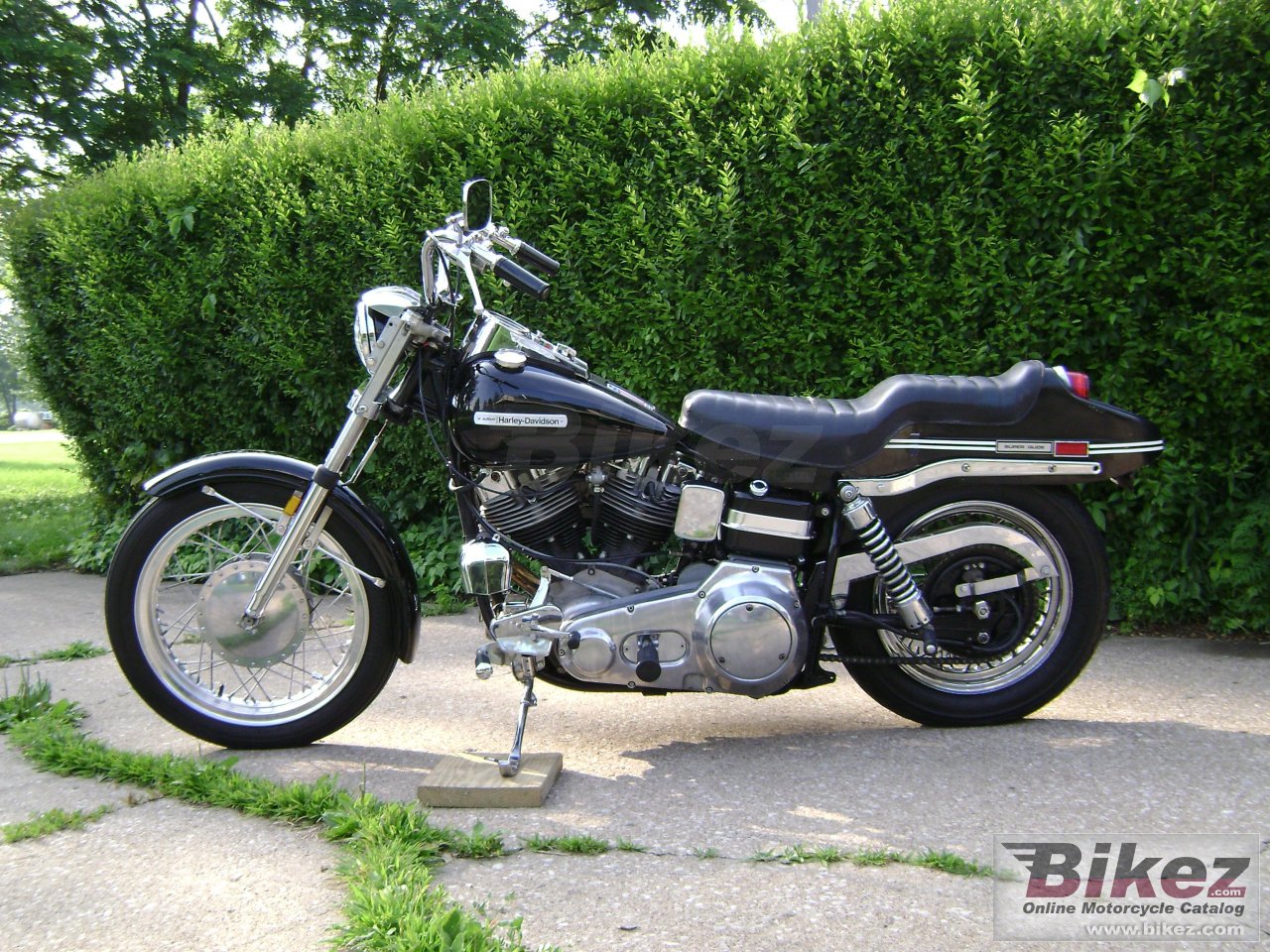Thumbnail for Harley-Davidson FLH 1200 Super Glide 1972