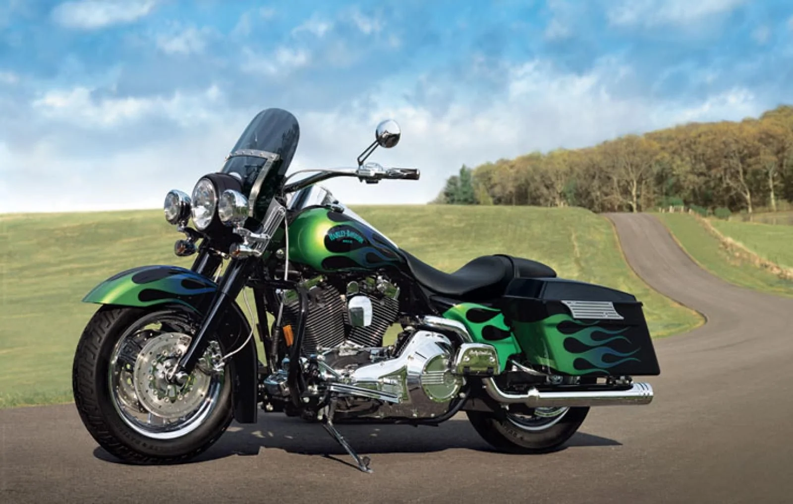 Harley-Davidson FLHP Road King Fire Rescue