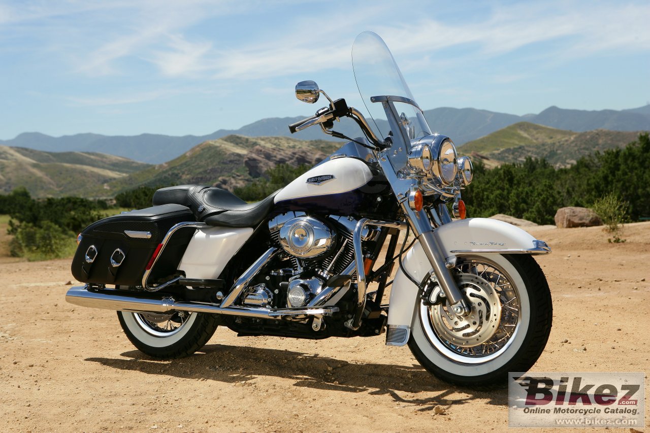 Thumbnail for Harley-Davidson FLHRC Road King Classic 2007