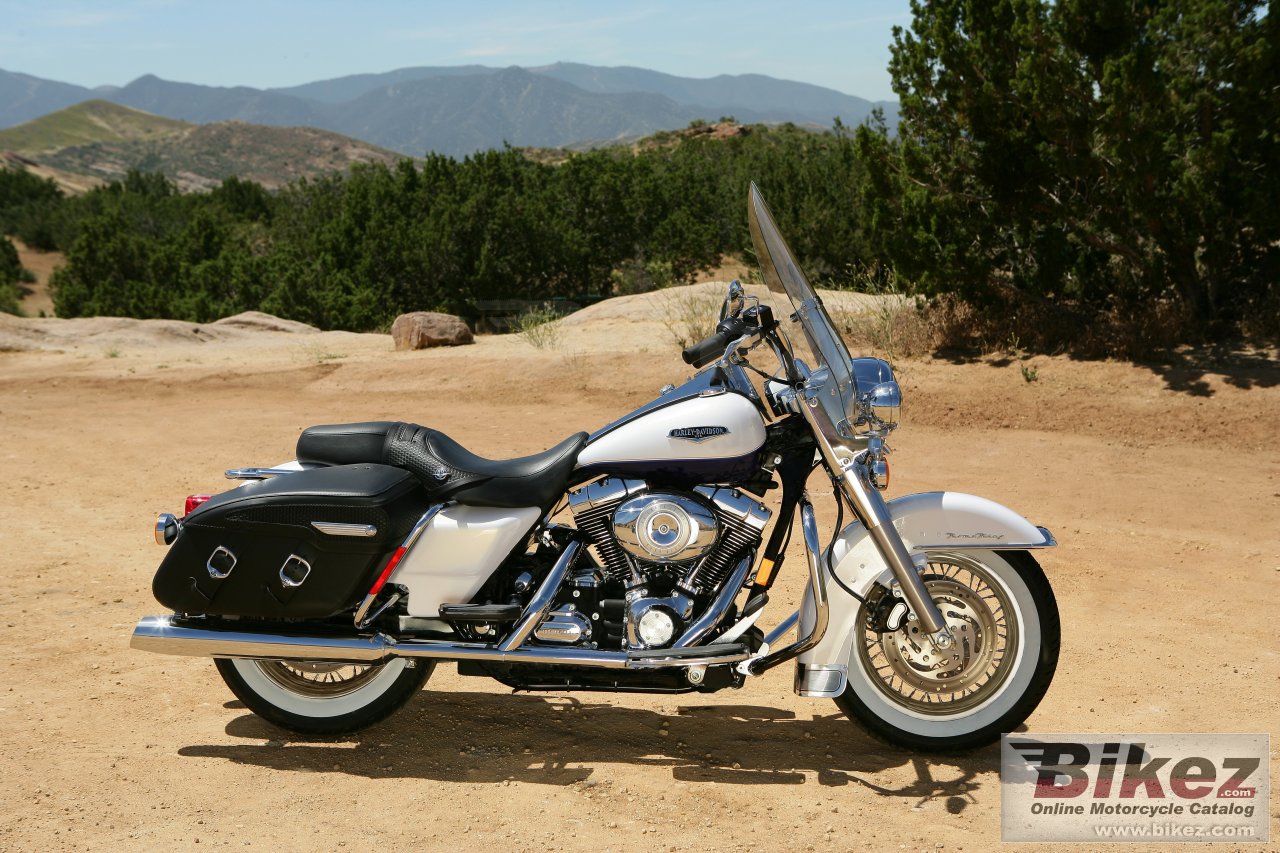 Thumbnail for Harley-Davidson FLHRC Road King Classic 2007