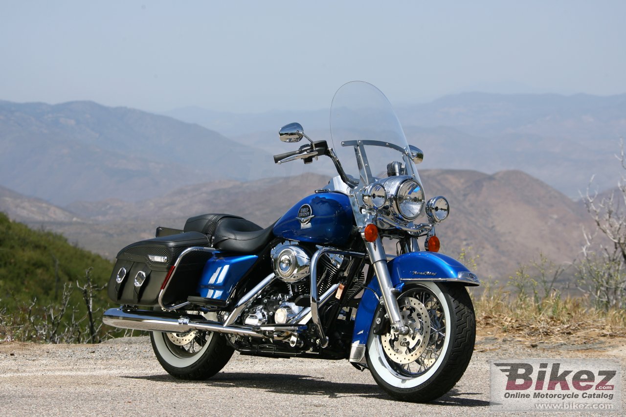 Thumbnail for Harley-Davidson FLHRC Road King Classic 2008