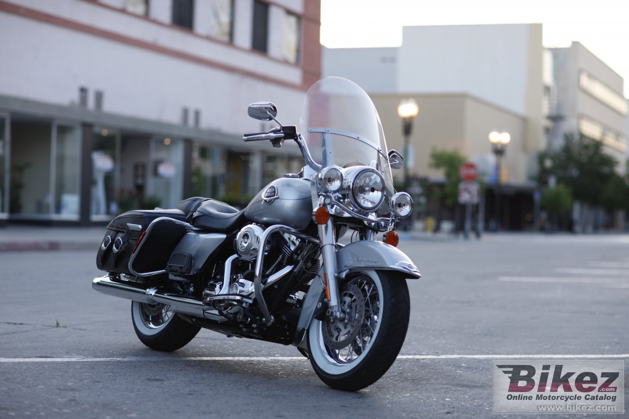 Thumbnail for Harley-Davidson FLHRC Road King Classic 2010