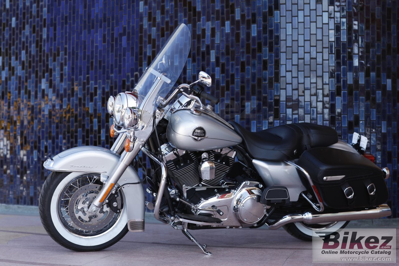 Thumbnail for Harley-Davidson FLHRC Road King Classic 2010