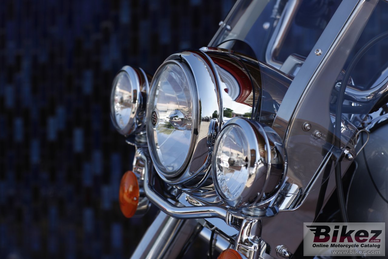 Thumbnail for Harley-Davidson FLHRC Road King Classic 2010