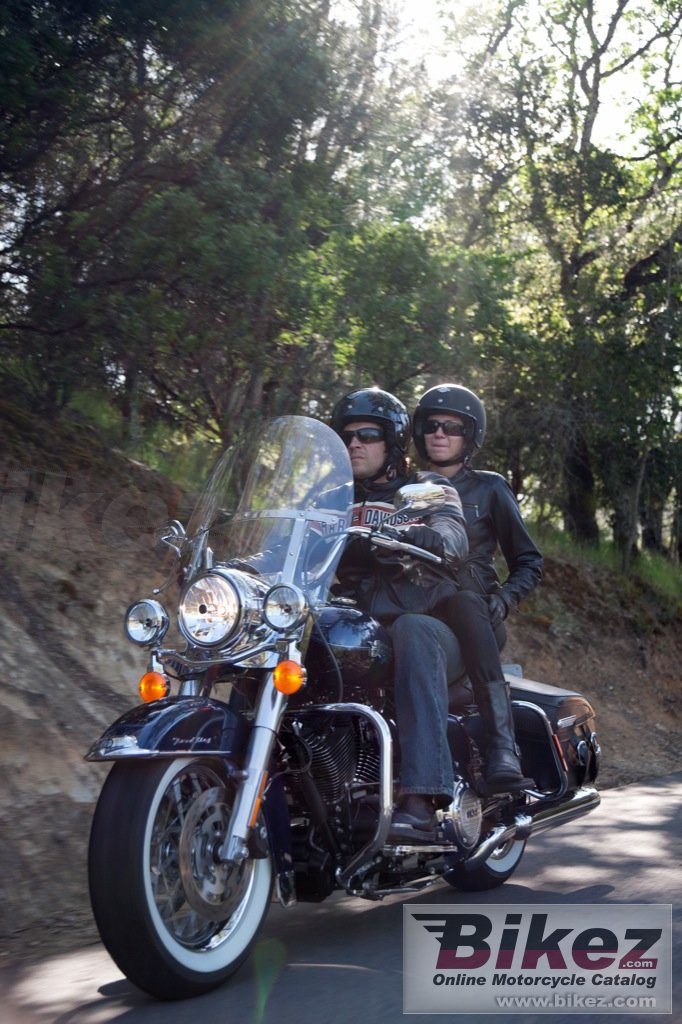 Thumbnail for Harley-Davidson FLHRC Road King Classic 2012