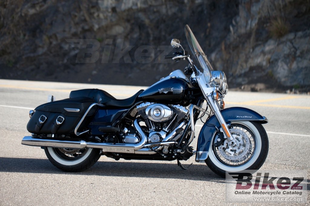 Thumbnail for Harley-Davidson FLHRC Road King Classic 2012