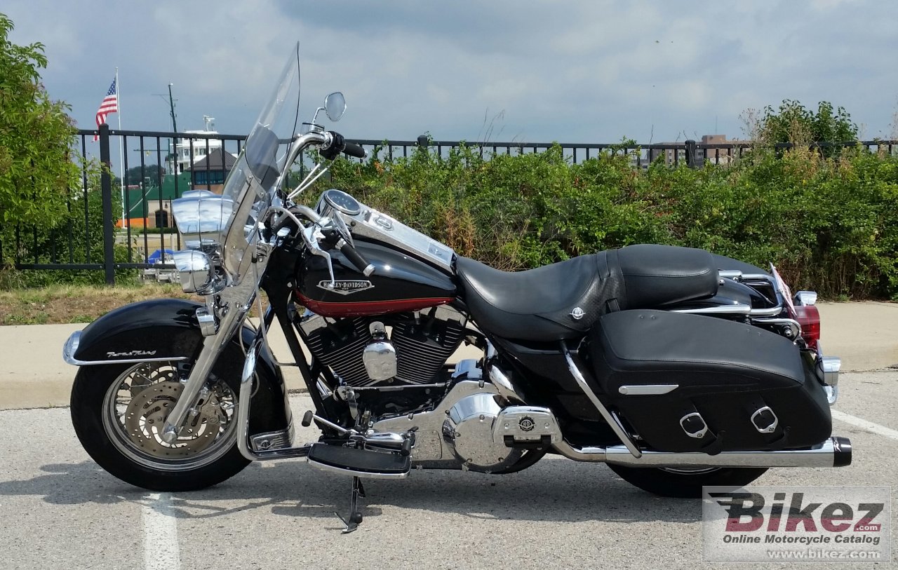 Thumbnail for Harley-Davidson FLHRCI Road King Classic 2005