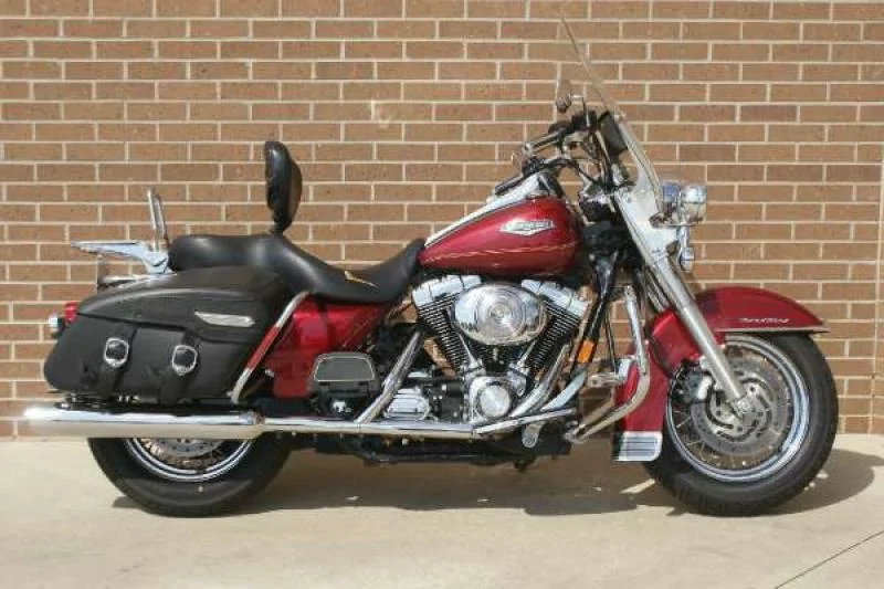Thumbnail for Harley-Davidson FLHRCI Road King Classic 2005