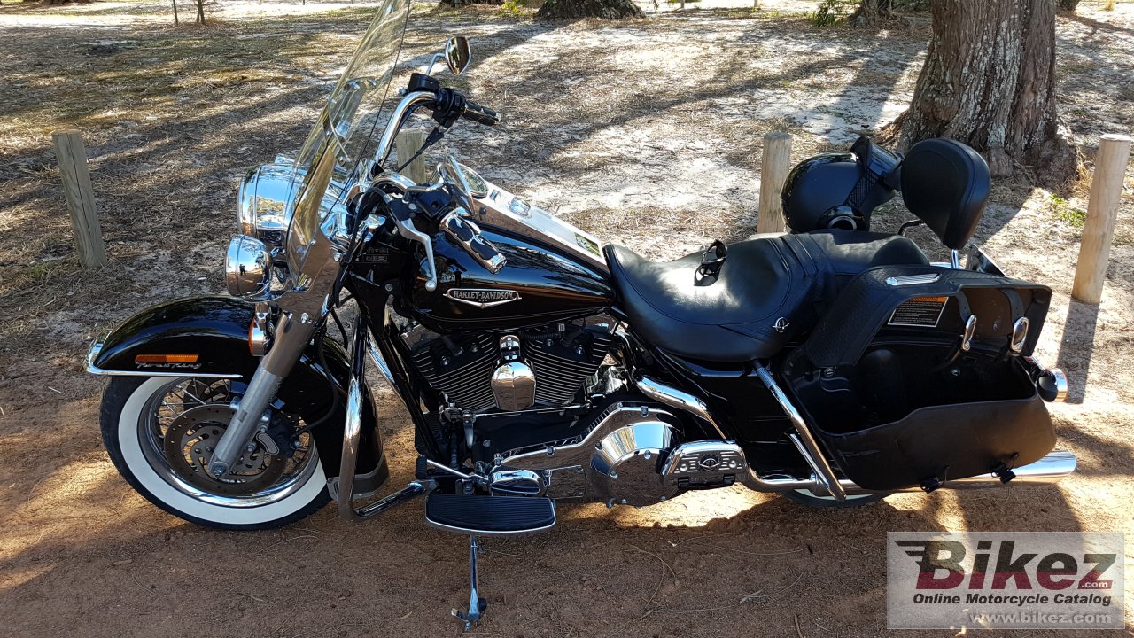 Thumbnail for Harley-Davidson FLHRCI Road King Classic 2005