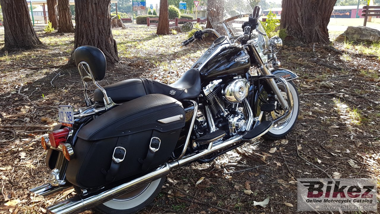 Thumbnail for Harley-Davidson FLHRCI Road King Classic 2005