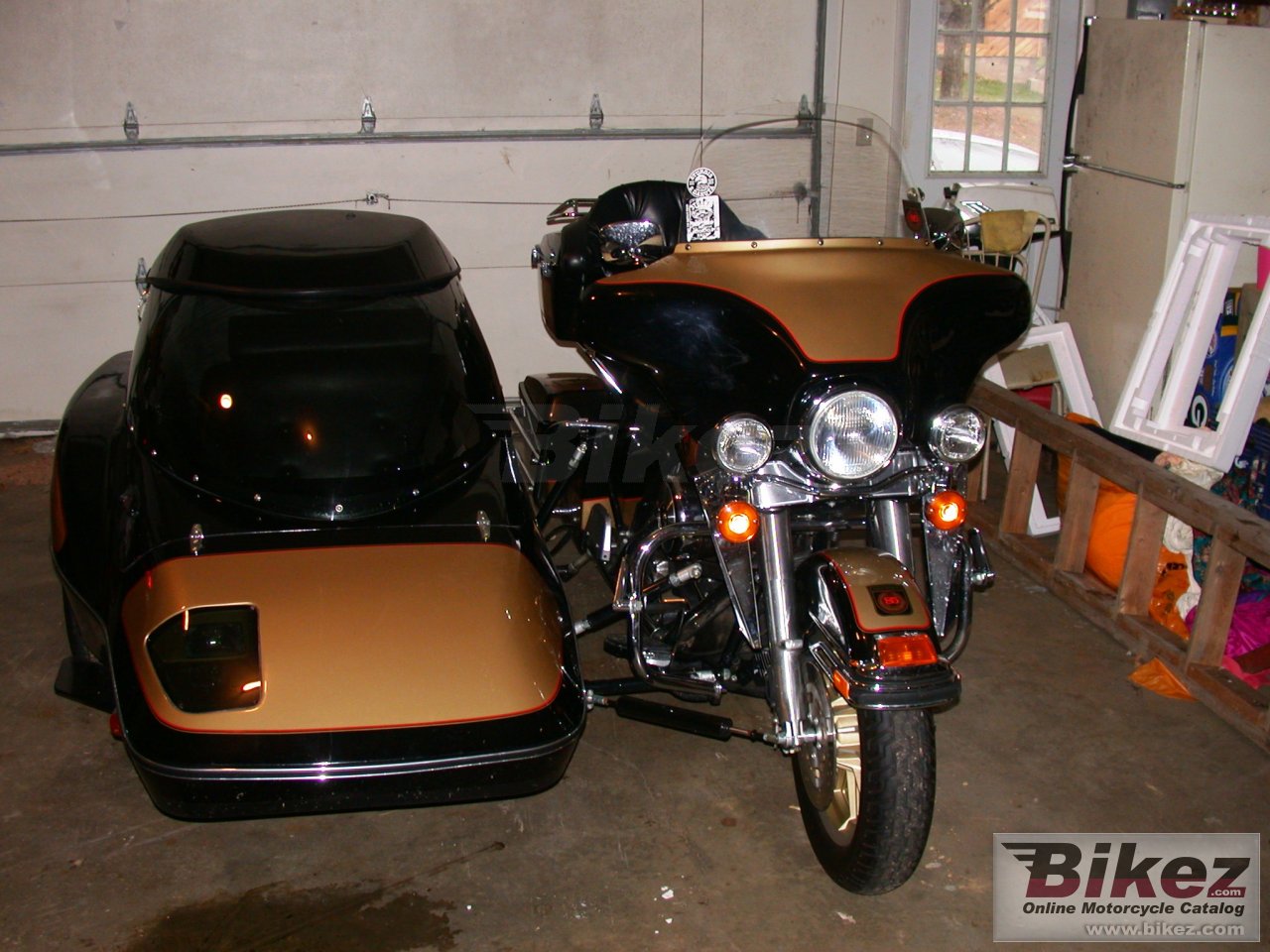 Thumbnail for Harley-Davidson FLHTC 1340 (with sidecar) 1988