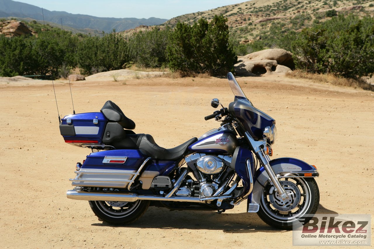 Thumbnail for Harley-Davidson FLHTCU Ultra Classic Electra Glide 2007