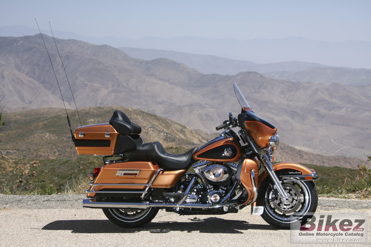 Thumbnail for Harley-Davidson FLHTCU Ultra Classic Electra Glide 2008