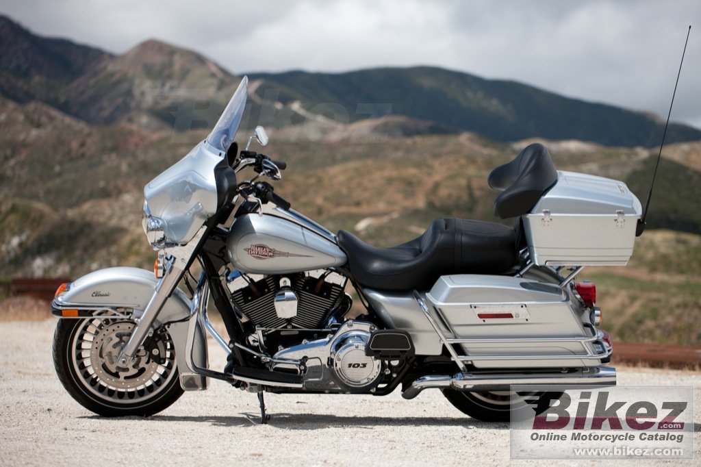 Thumbnail for Harley-Davidson FLHTCU Ultra Classic Electra Glide 2012