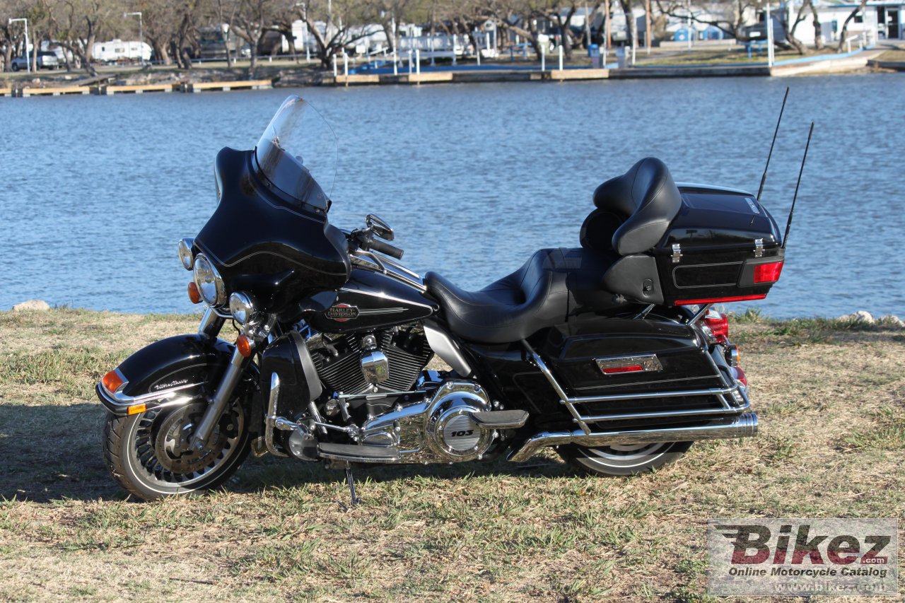 Thumbnail for Harley-Davidson FLHTCU Ultra Classic Electra Glide 2012