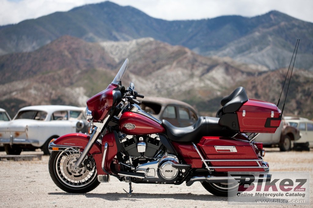 Thumbnail for Harley-Davidson FLHTCU Ultra Classic Electra Glide 2012