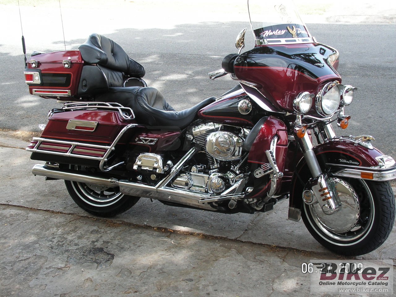 Harley-Davidson FLHTCUI Ultra Classic Electra Glide