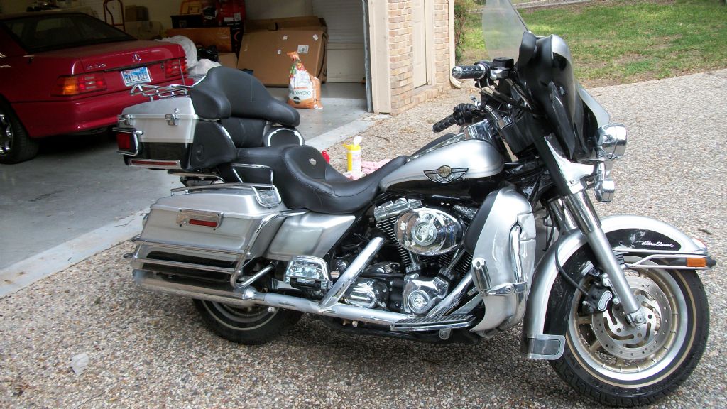 Thumbnail for Harley-Davidson FLHTCUI Ultra Classic Electra Glide 2003