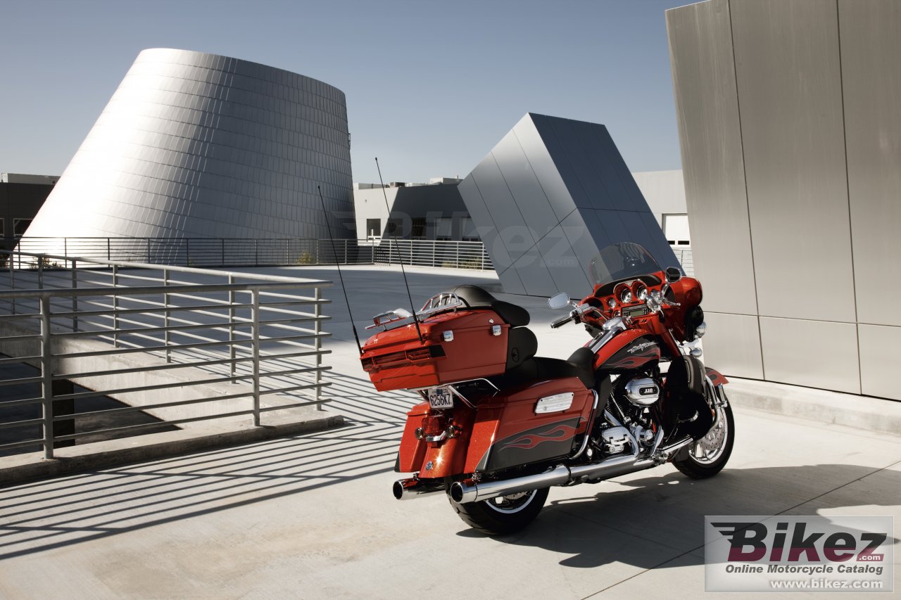 Thumbnail for Harley-Davidson FLHTCUSE5 CVO Ultra Classic Electra Glide 2010