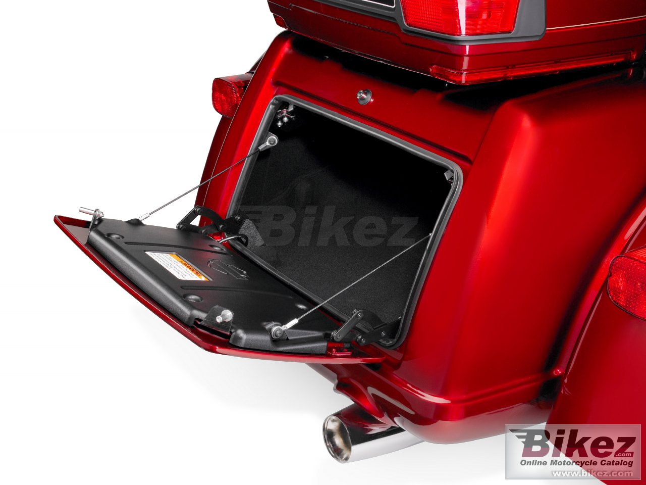 Thumbnail for Harley-Davidson FLHTCUTG Tri Glide Ultra Classic 2010